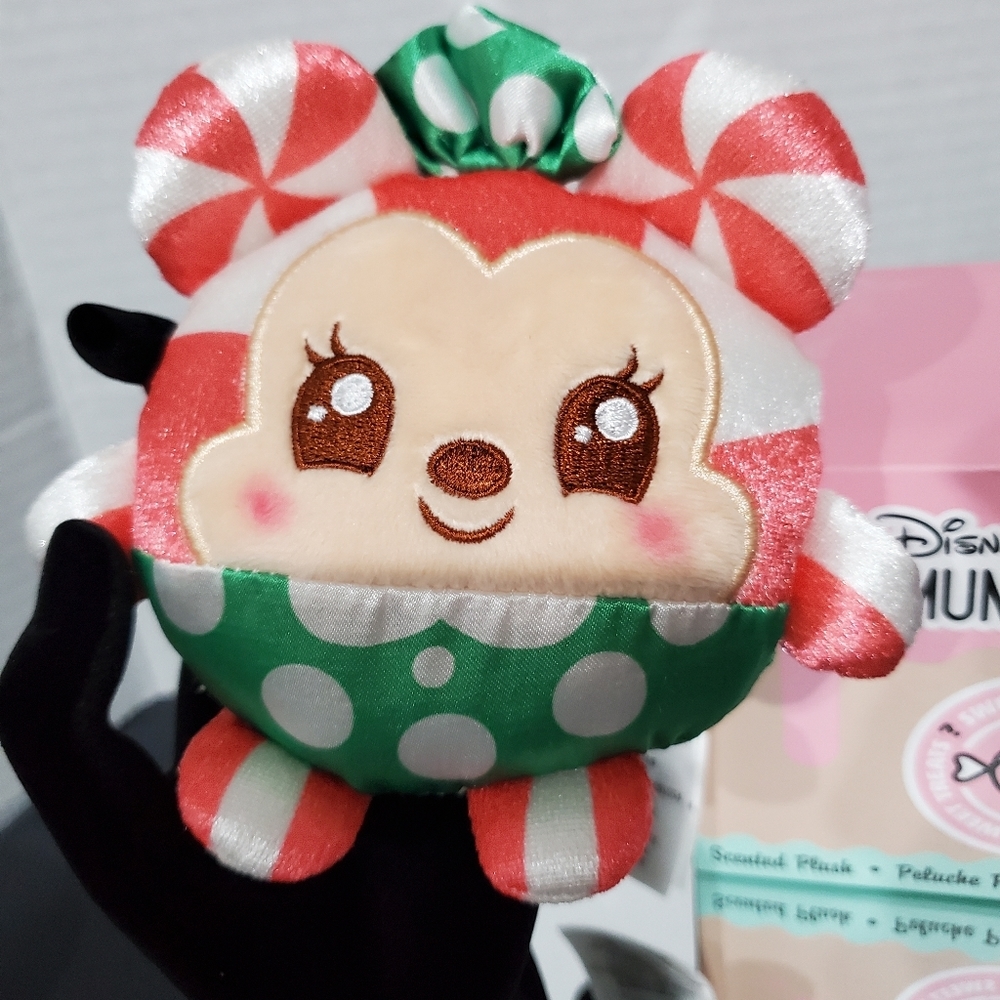 Disney Munchlings - Sweet Treats - Peppermint Minnie Mouse L…